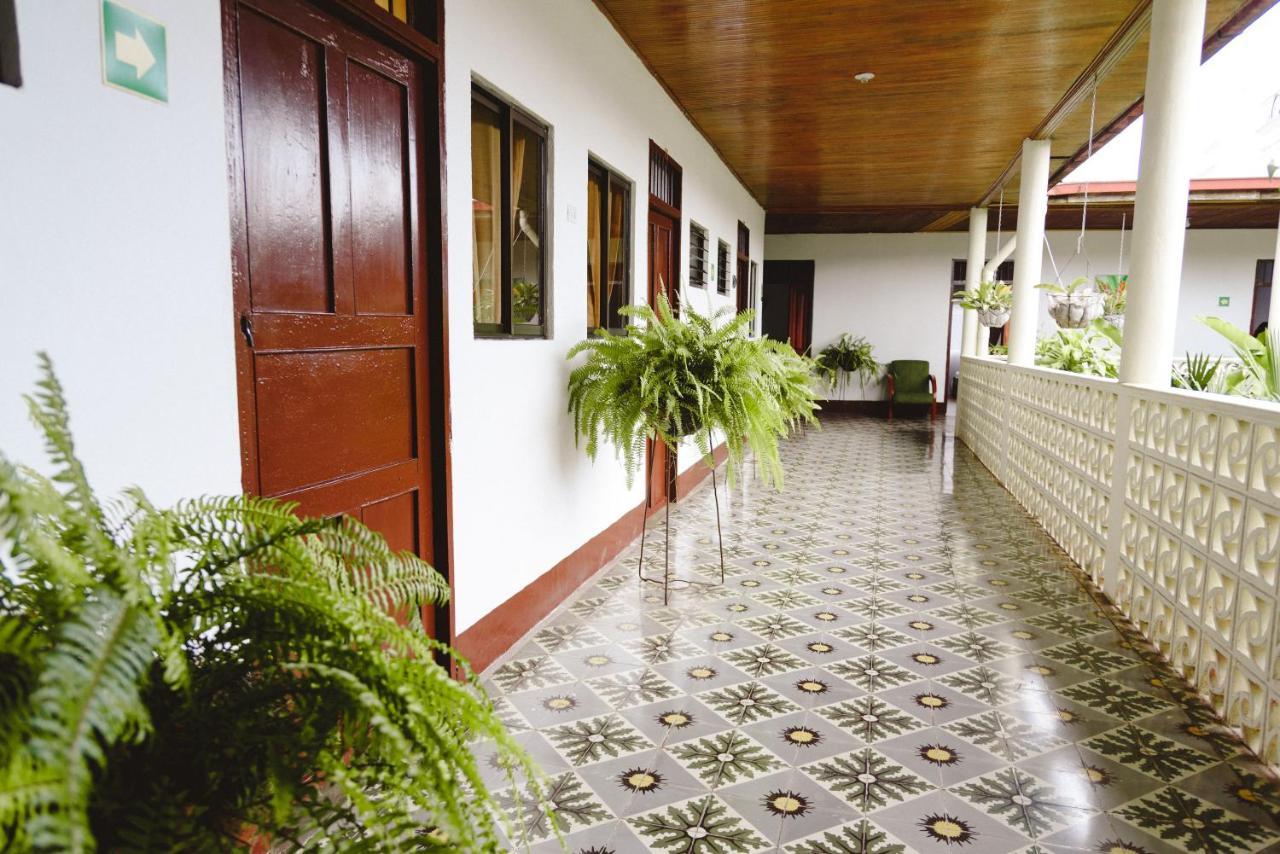 Hotel Morgan Guaduas Exterior photo